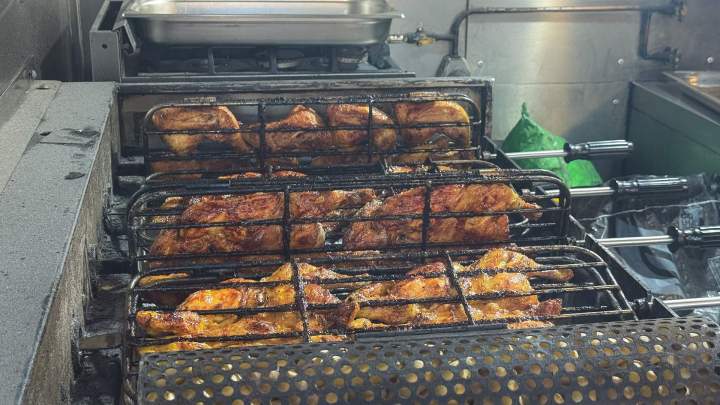 Poulet grillé Saint-Laurent-d'Aigouze